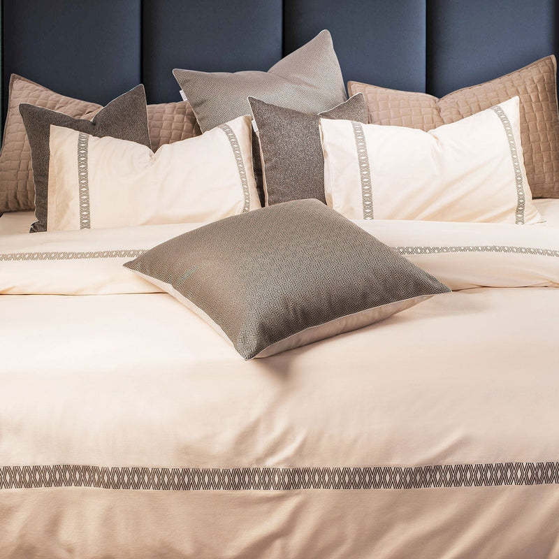 Spread Spain - Penthouse 500 Thread Count Premium Bedding Collection