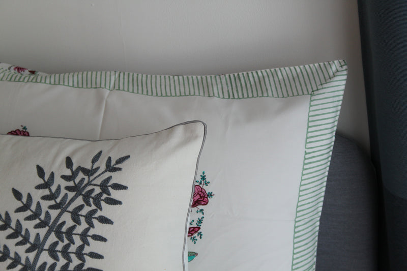 Rose Garden Handblock Pure Cotton King-Size Bedsheet